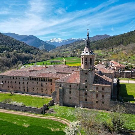 Hosteria Del Monasterio De San Millan Сан-Мільян-де-ла-Коґолья Екстер'єр фото